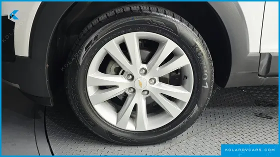 CHEVROLET (GM DAEWOO) CAPTIVA 2WD LT