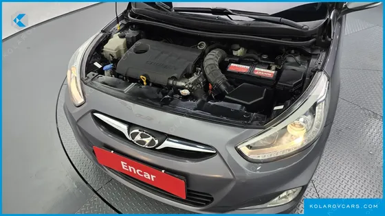 HYUNDAI ACCENT DIESEL WIT 1.6 VGT MODERN