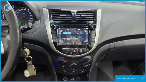 HYUNDAI ACCENT DIESEL WIT 1.6 VGT MODERN