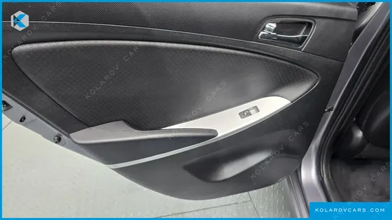 HYUNDAI ACCENT DIESEL WIT 1.6 VGT MODERN