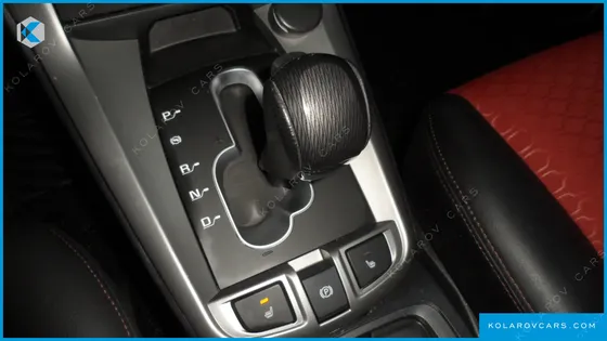CHEVROLET (GM DAEWOO) CAPTIVA 2WD DYNAMIC RED