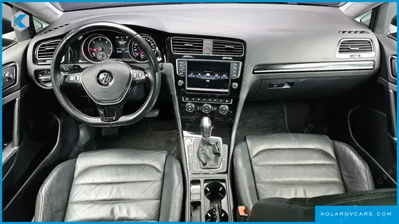 VOLKSWAGEN GOLF 2.0 TDI PREMIUM