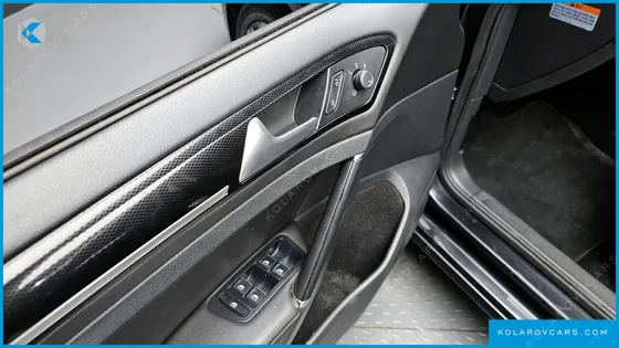 VOLKSWAGEN GOLF 2.0 TDI PREMIUM