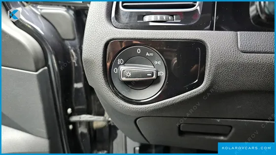 VOLKSWAGEN GOLF 2.0 TDI PREMIUM