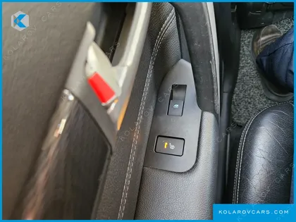 CHEVROLET (GM DAEWOO) CAPTIVA 2WD LT PREMIUM