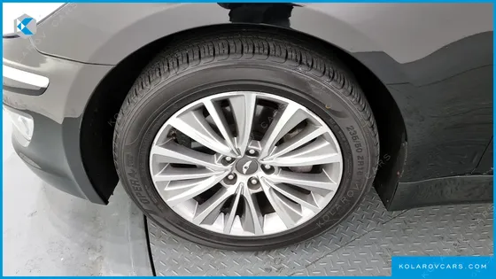 HYUNDAI GENESIS BH330 PREMIUM