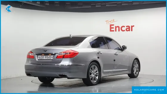 HYUNDAI GENESIS BH 330 LUXURY