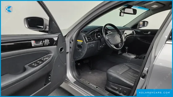 HYUNDAI GENESIS BH 330 LUXURY