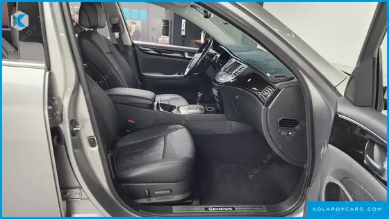HYUNDAI GENESIS BH 330 LUXURY