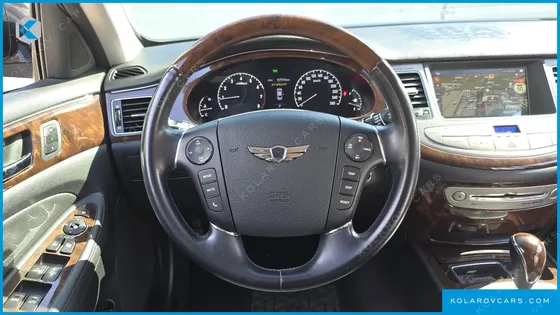 HYUNDAI GENESIS BH 330 LUXURY