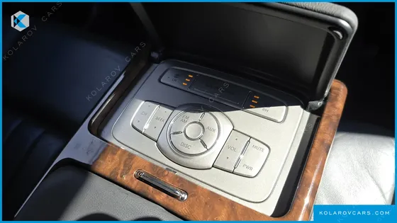 HYUNDAI GENESIS BH 330 LUXURY