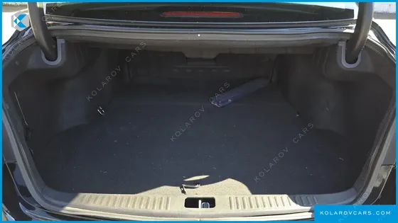 HYUNDAI GENESIS BH 330 LUXURY