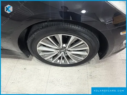 HYUNDAI GENESIS BH330 PREMIUM
