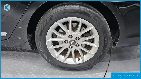 HYUNDAI GENESIS BH 330 GRAND