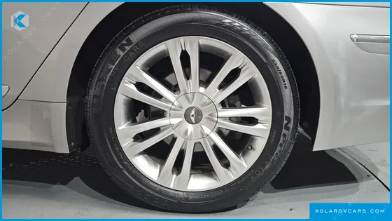 HYUNDAI GENESIS BH 330 LUXURY