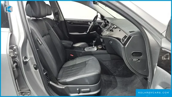 HYUNDAI GENESIS BH 330 LUXURY