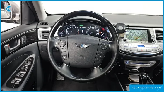 HYUNDAI GENESIS BH 330 LUXURY