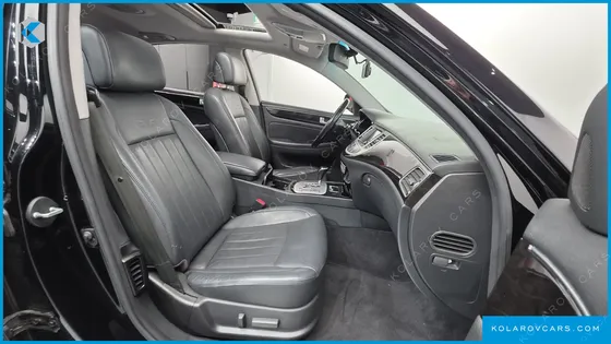 HYUNDAI GENESIS BH 330 LUXURY