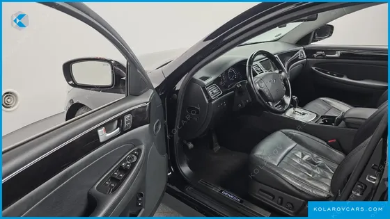 HYUNDAI GENESIS BH 330 LUXURY