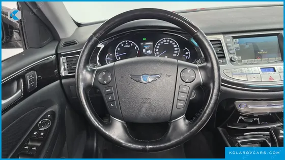 HYUNDAI GENESIS BH 330 LUXURY