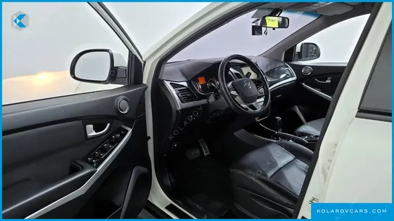 KGM - SSANGYONG KORANDO 2.2 RX 2WD