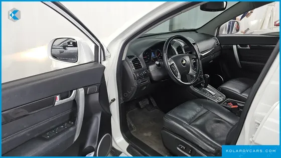 CHEVROLET (GM DAEWOO) CAPTIVA 2WD ADVENTURE PACKAGE