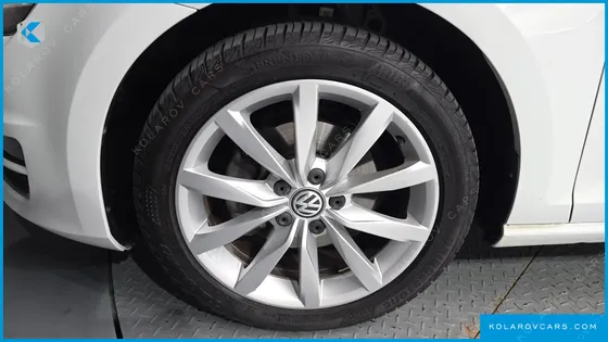 VOLKSWAGEN GOLF 2.0 TDI