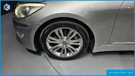 HYUNDAI GENESIS BH 330 LUXURY