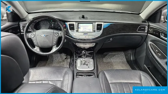 HYUNDAI GENESIS BH 330 LUXURY