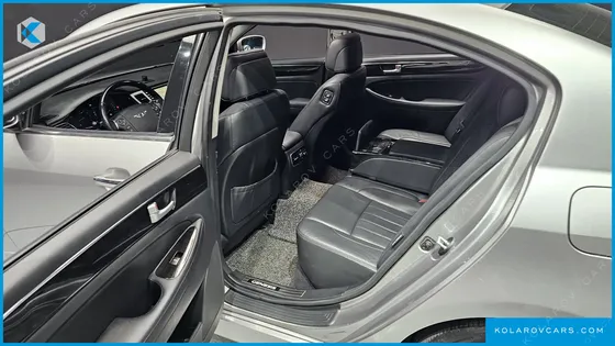 HYUNDAI GENESIS BH 330 LUXURY