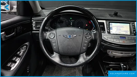 HYUNDAI GENESIS BH 330 LUXURY