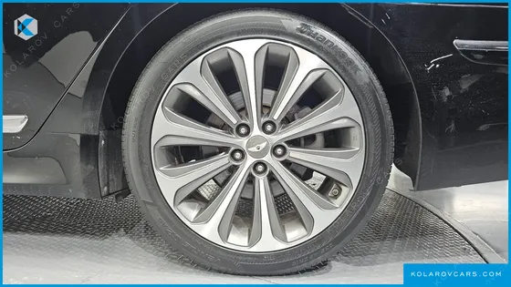 HYUNDAI GENESIS BH330 PREMIUM