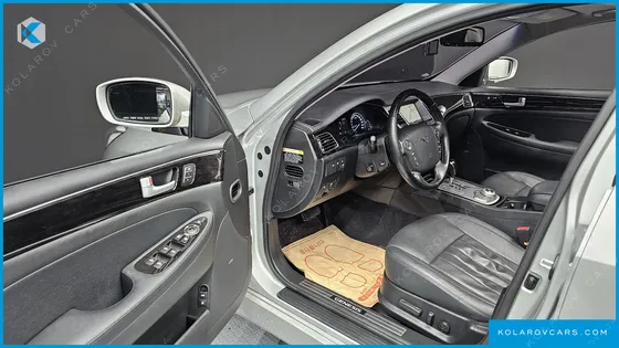 HYUNDAI GENESIS BH330 PREMIUM