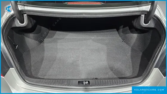 HYUNDAI GENESIS BH330 PREMIUM