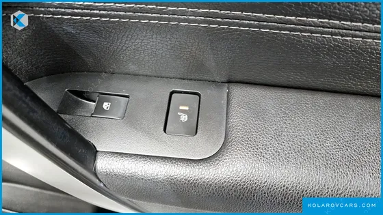 CHEVROLET (GM DAEWOO) CAPTIVA 2WD LT PREMIUM