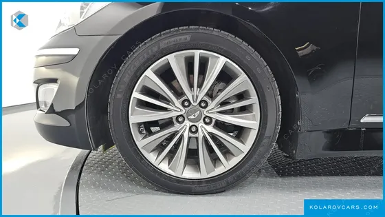 HYUNDAI GENESIS BH330 PREMIUM