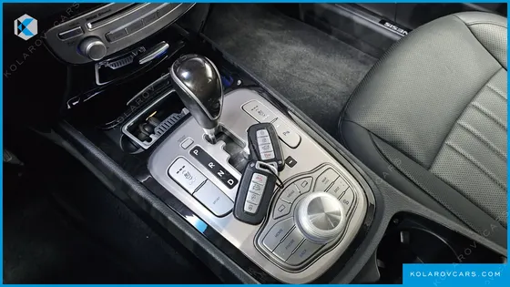 HYUNDAI GENESIS BH330 PREMIUM