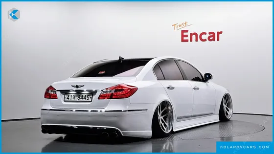 HYUNDAI GENESIS BH 330 LUXURY