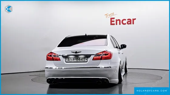 HYUNDAI GENESIS BH 330 LUXURY