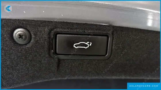 HYUNDAI GENESIS BH 380 ROYAL