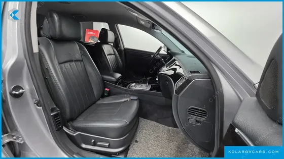 HYUNDAI GENESIS BH330 PREMIUM