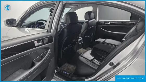 HYUNDAI GENESIS BH330 PREMIUM