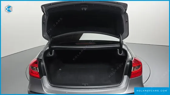 HYUNDAI GENESIS BH330 PREMIUM