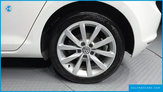 VOLKSWAGEN GOLF 2.0 TDI