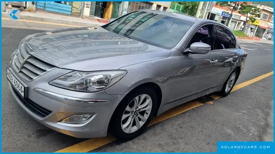 HYUNDAI GENESIS BH330 MODERN