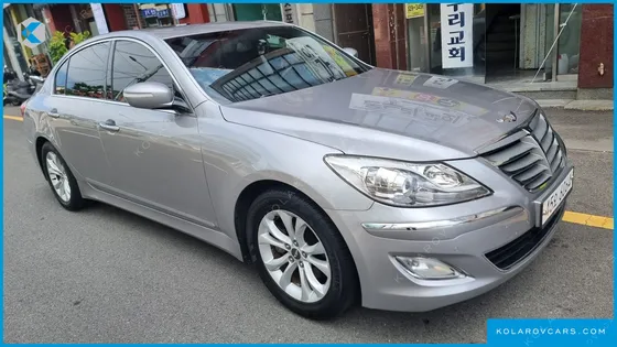 HYUNDAI GENESIS BH330 MODERN