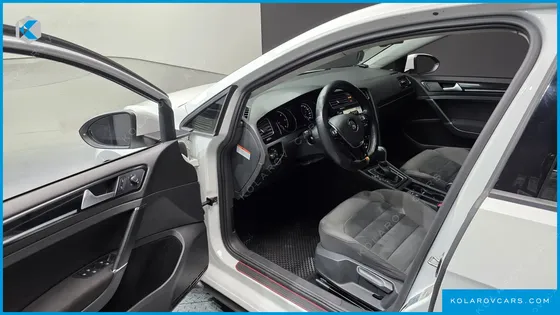 VOLKSWAGEN GOLF 2.0 TDI
