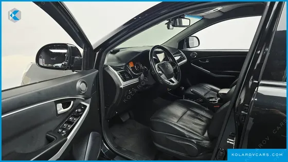KGM - SSANGYONG KORANDO 2.2 RX 2WD
