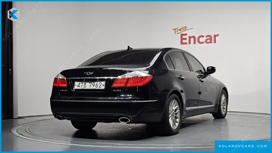 HYUNDAI GENESIS BH 330 LUXURY