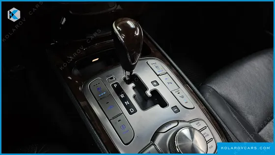 HYUNDAI GENESIS BH 330 LUXURY